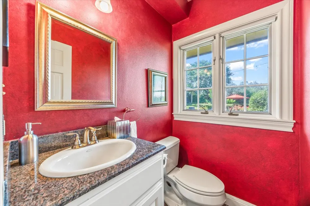 50 Brookmeadow Drive Wimberley, TX 78676