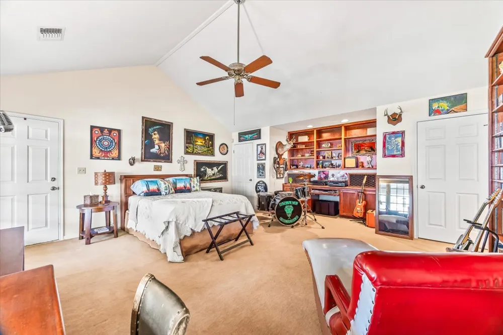 50 Brookmeadow Drive Wimberley, TX 78676