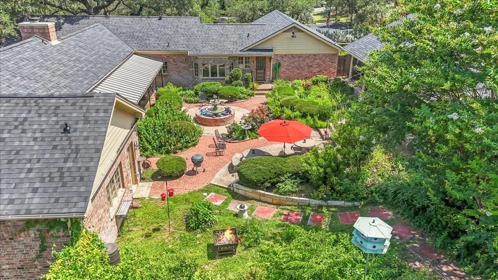 50 Brookmeadow Drive Wimberley, TX 78676