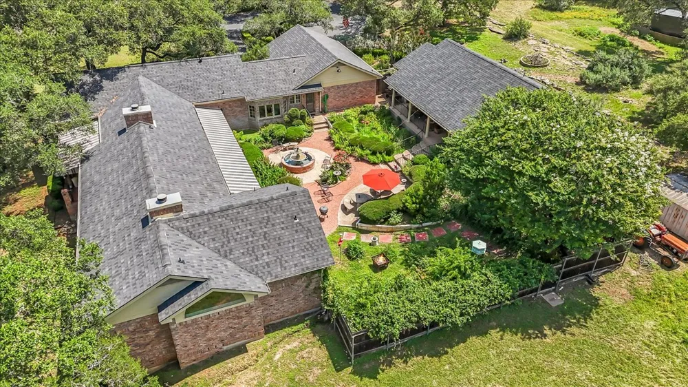 50 Brookmeadow Drive Wimberley, TX 78676