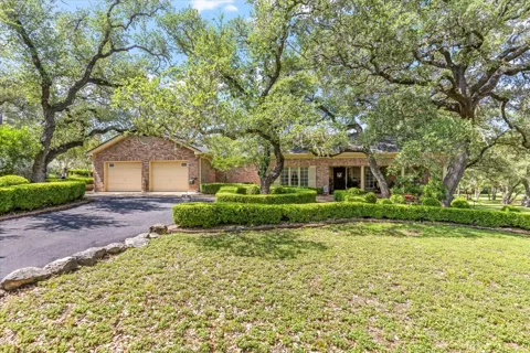 50 Brookmeadow Drive