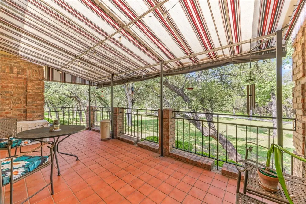 50 Brookmeadow Drive Wimberley, TX 78676