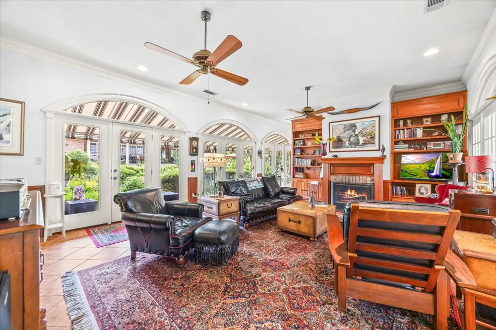 50 Brookmeadow Drive Wimberley, TX 78676