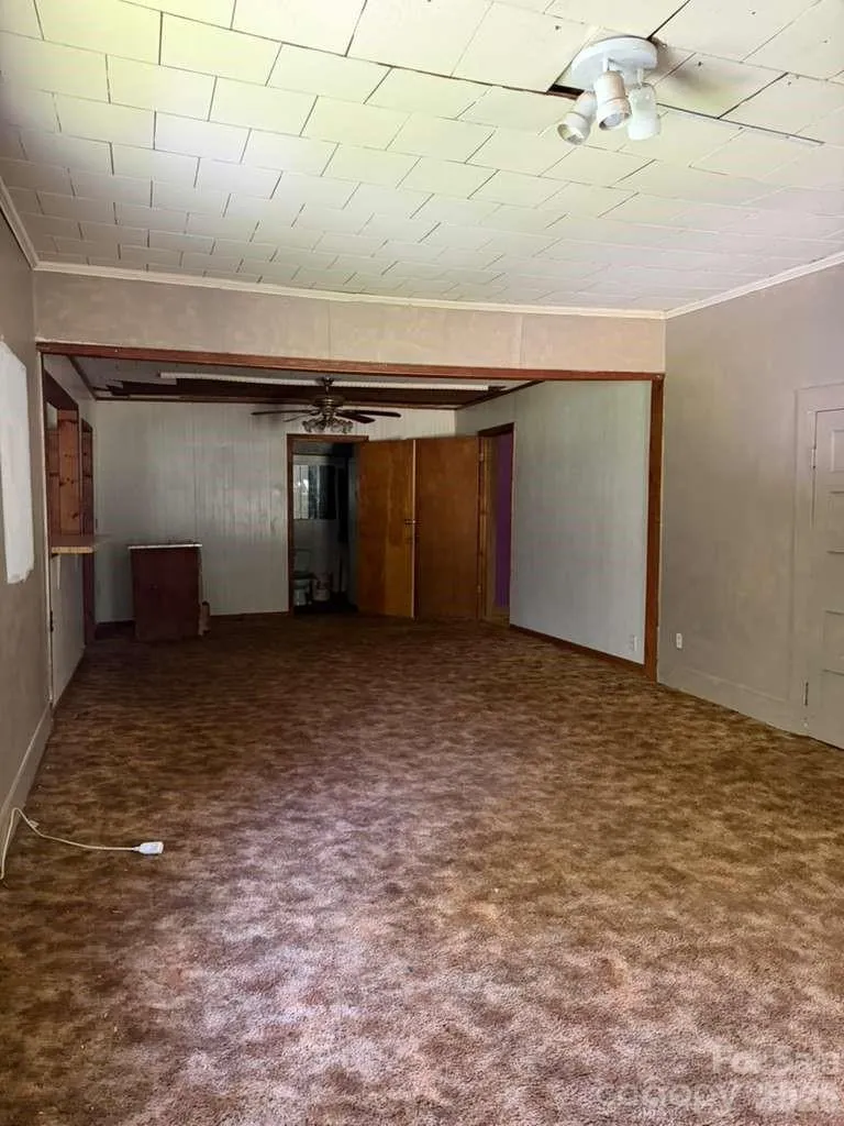 480 Hawkins Road Union, SC 29379