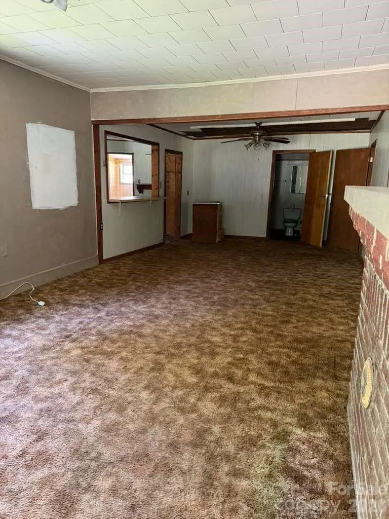 480 Hawkins Road Union, SC 29379