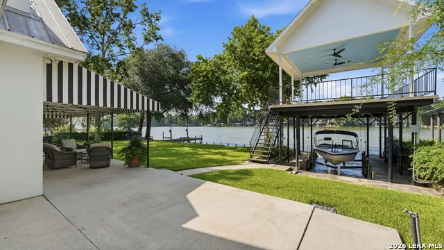 134 SPYGLASS RD McQueeney, TX 78123