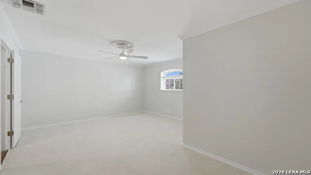 134 SPYGLASS RD McQueeney, TX 78123