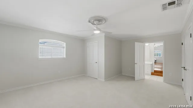 134 SPYGLASS RD McQueeney, TX 78123