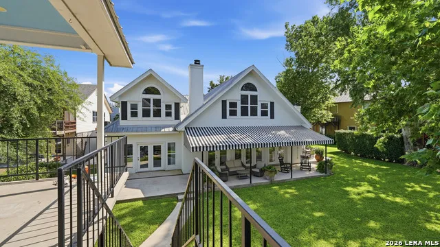 134 SPYGLASS RD McQueeney, TX 78123