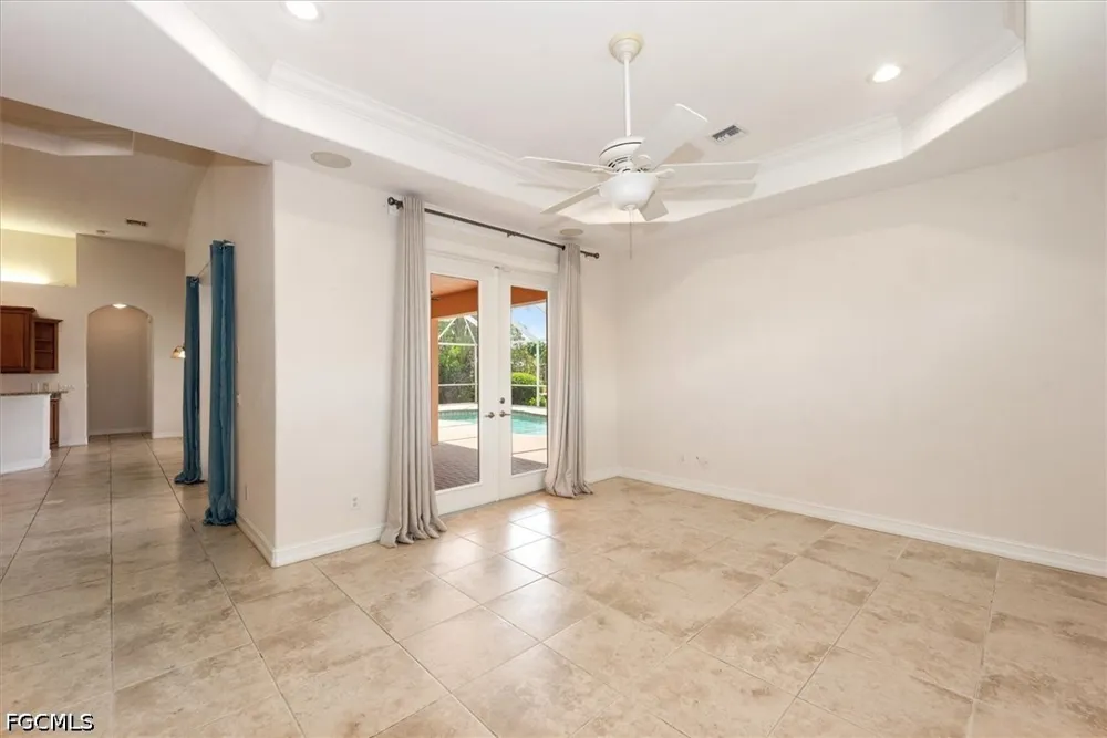 SE 28th Terrace Cape Coral, FL 33904