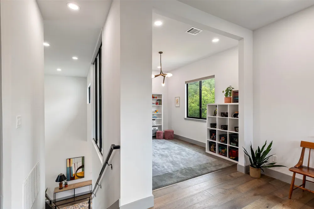 3610 Hillbrook Drive Austin, TX 78731