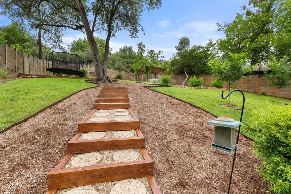 3610 Hillbrook Drive Austin, TX 78731