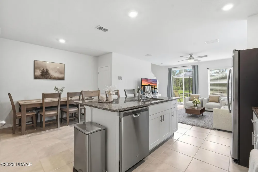 60 Bella Lago Circle Port Orange, FL 32129