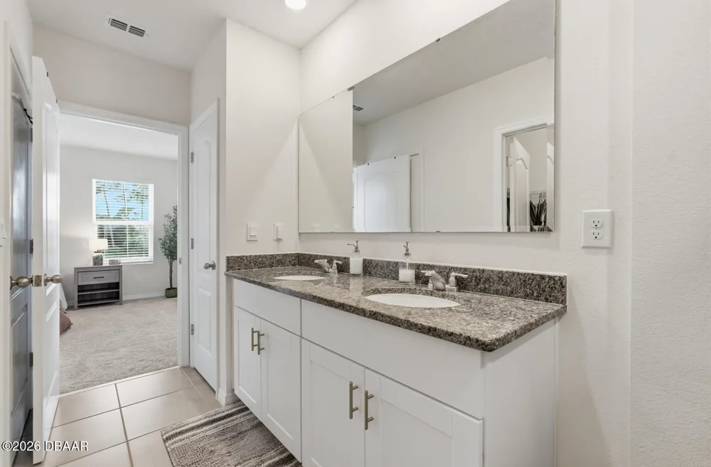 60 Bella Lago Circle Port Orange, FL 32129
