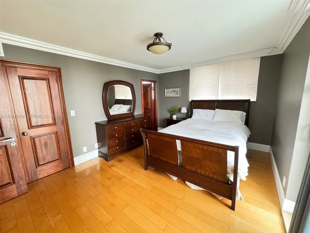 3901 S Ocean Dr #7O Hollywood, FL 33019