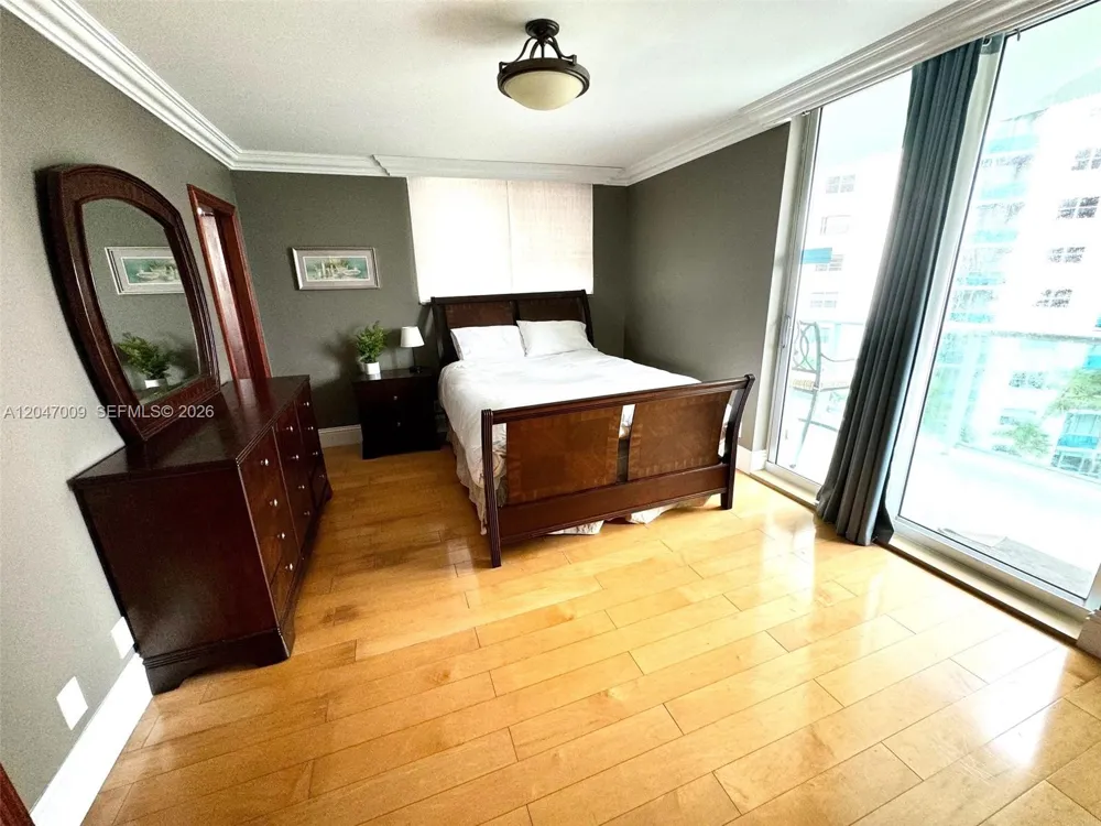 3901 S Ocean Dr #7O Hollywood, FL 33019