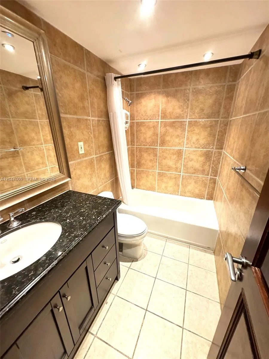 3901 S Ocean Dr #7O Hollywood, FL 33019