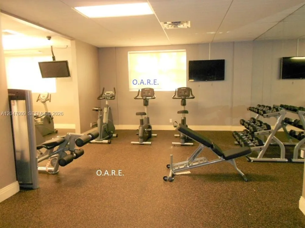 3901 S Ocean Dr #7O Hollywood, FL 33019