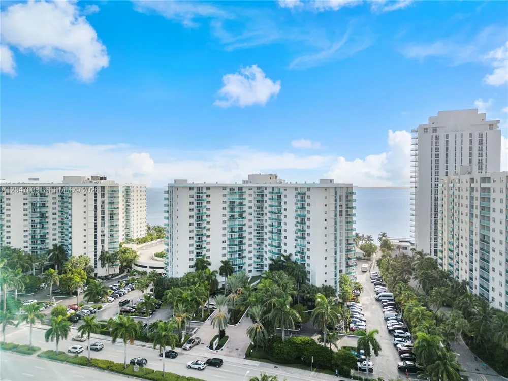 3901 S Ocean Dr #7O Hollywood, FL 33019