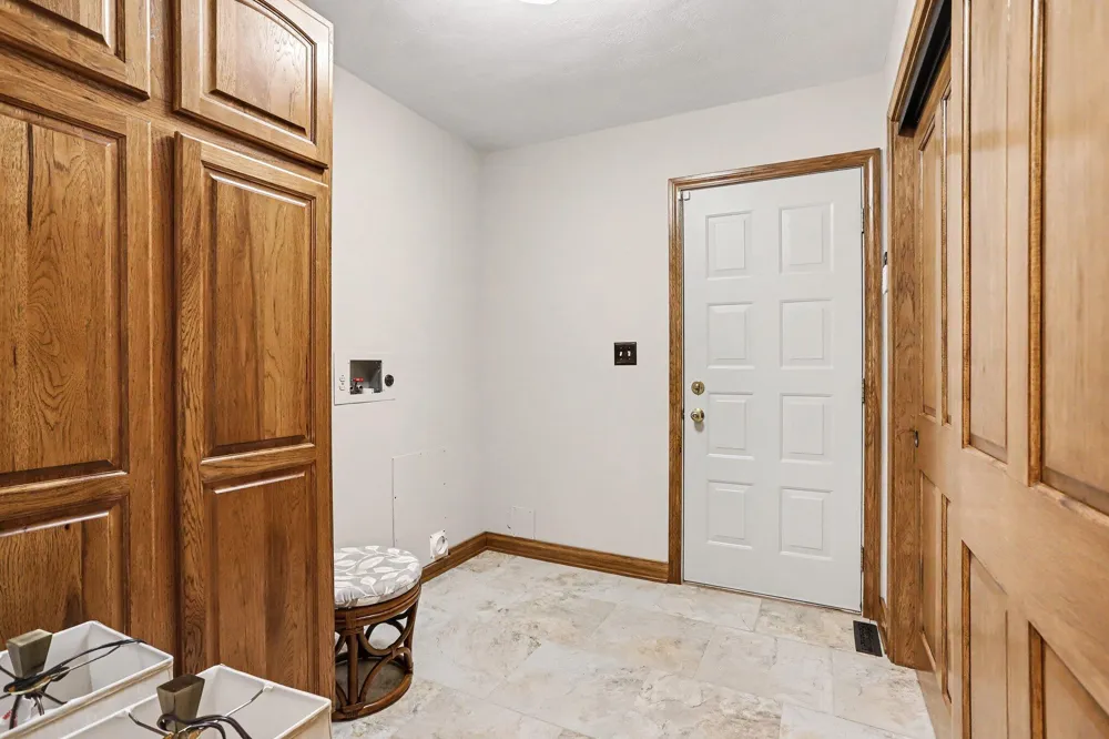 61214 US-131 Three Rivers, MI 49093