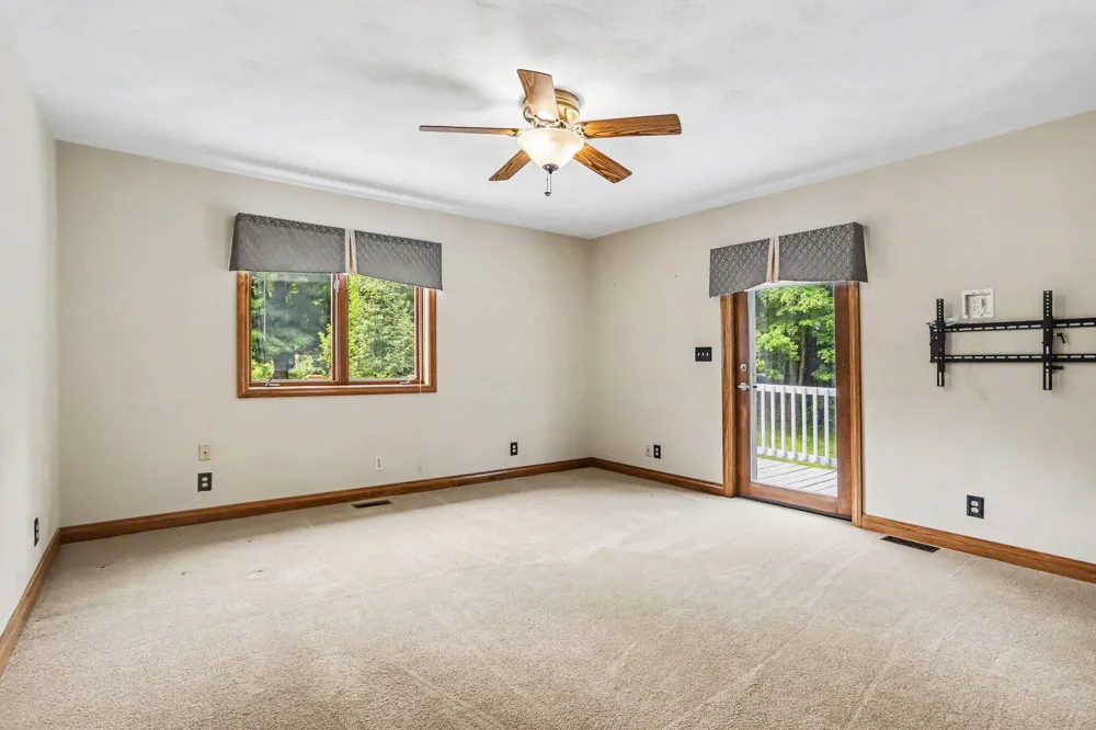 61214 US-131 Three Rivers, MI 49093