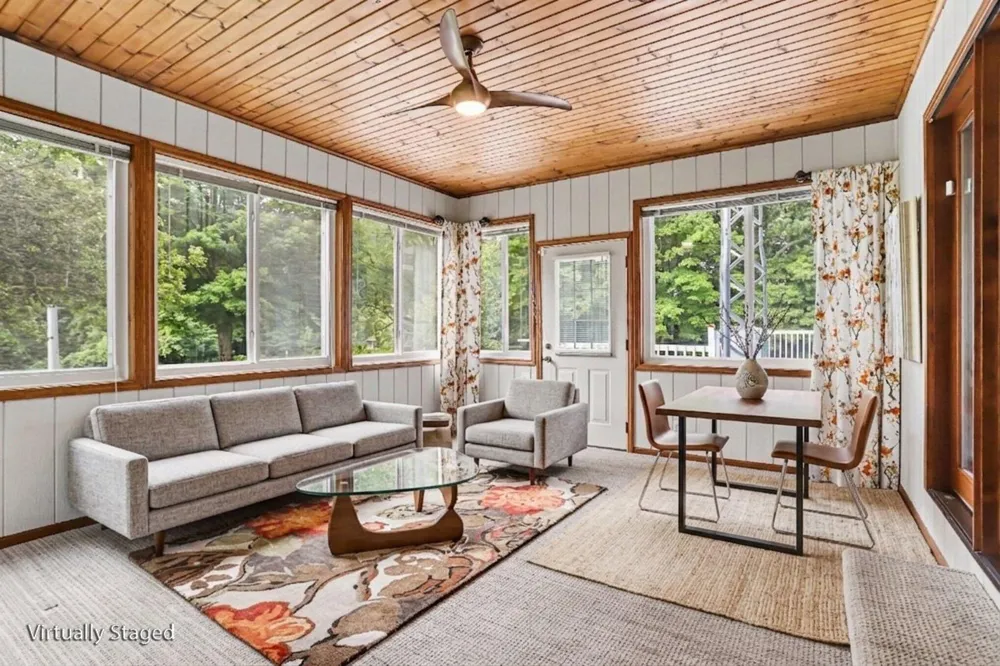 61214 US-131 Three Rivers, MI 49093