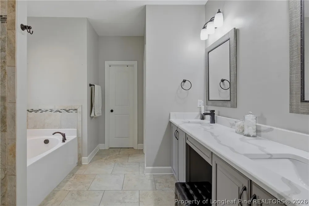 148 Heatherspring Way Spring Lake, NC 28390