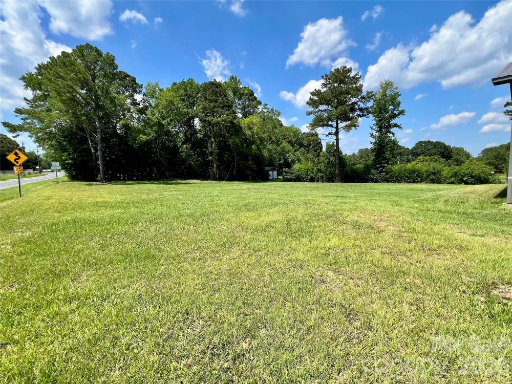510 Lillys Bridge Road Mount Gilead, NC 27306