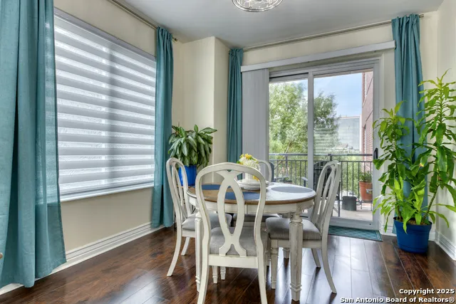 215 Center St. #206 San Antonio, TX 78202