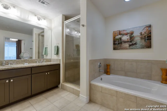 215 Center St. #206 San Antonio, TX 78202