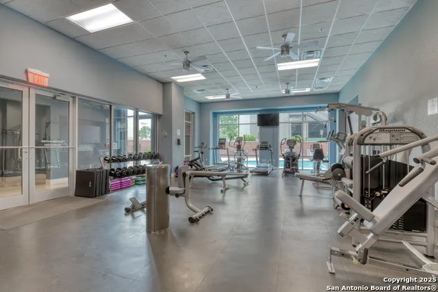 215 Center St. #206 San Antonio, TX 78202