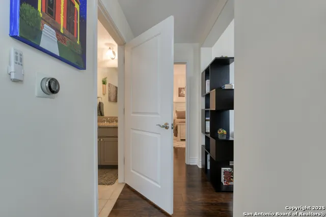 215 Center St. #206 San Antonio, TX 78202