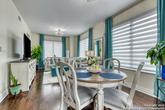 215 Center St. #206 San Antonio, TX 78202