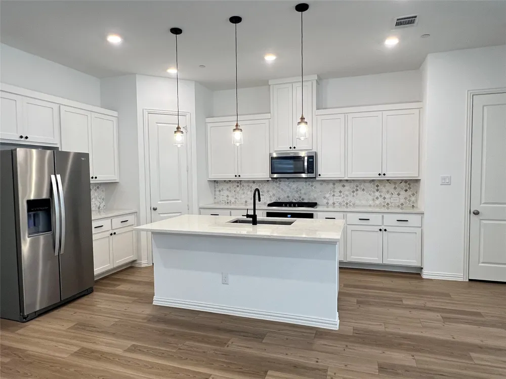 6234 Baritone Court Sachse, TX 75048