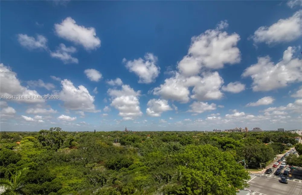 301 Altara Ave #733 Coral Gables, FL 33146