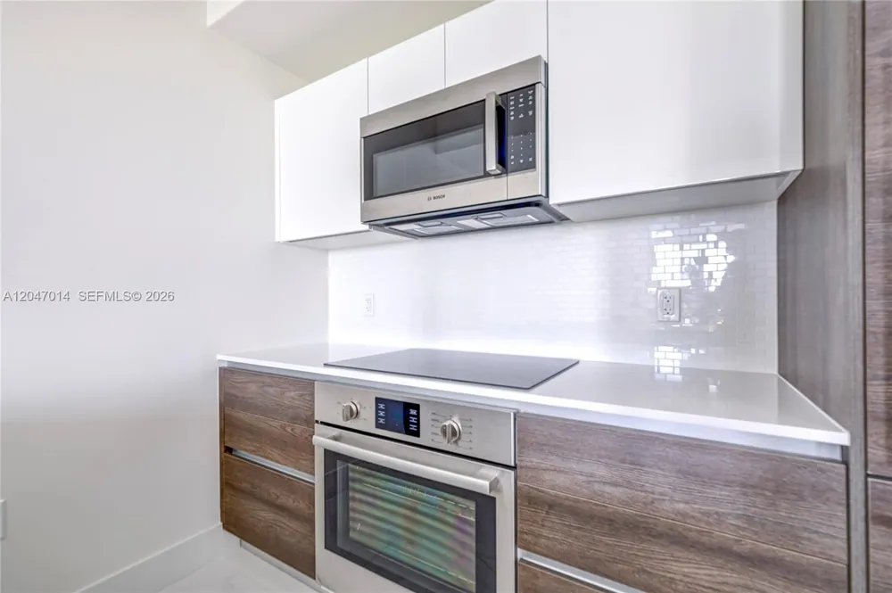 301 Altara Ave #733 Coral Gables, FL 33146