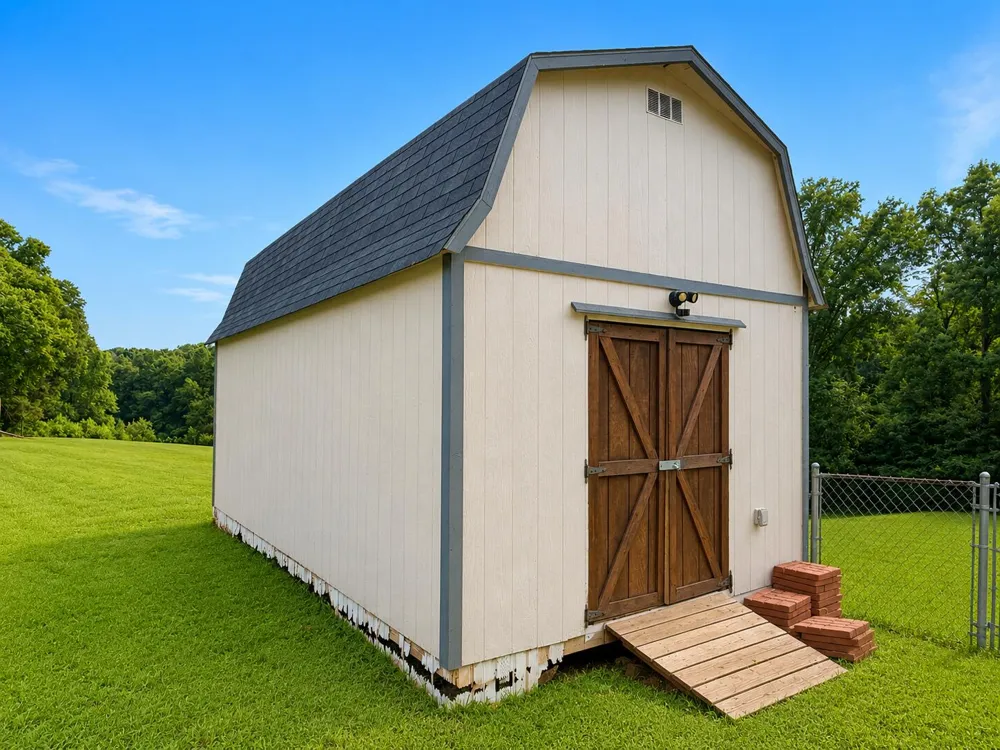 520 Hurtt Road Chickamauga, GA 30707