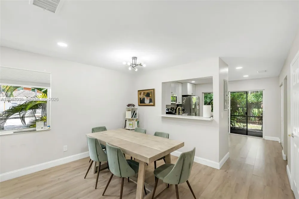 6819 Sienna Club Pl Lauderhill, FL 33319