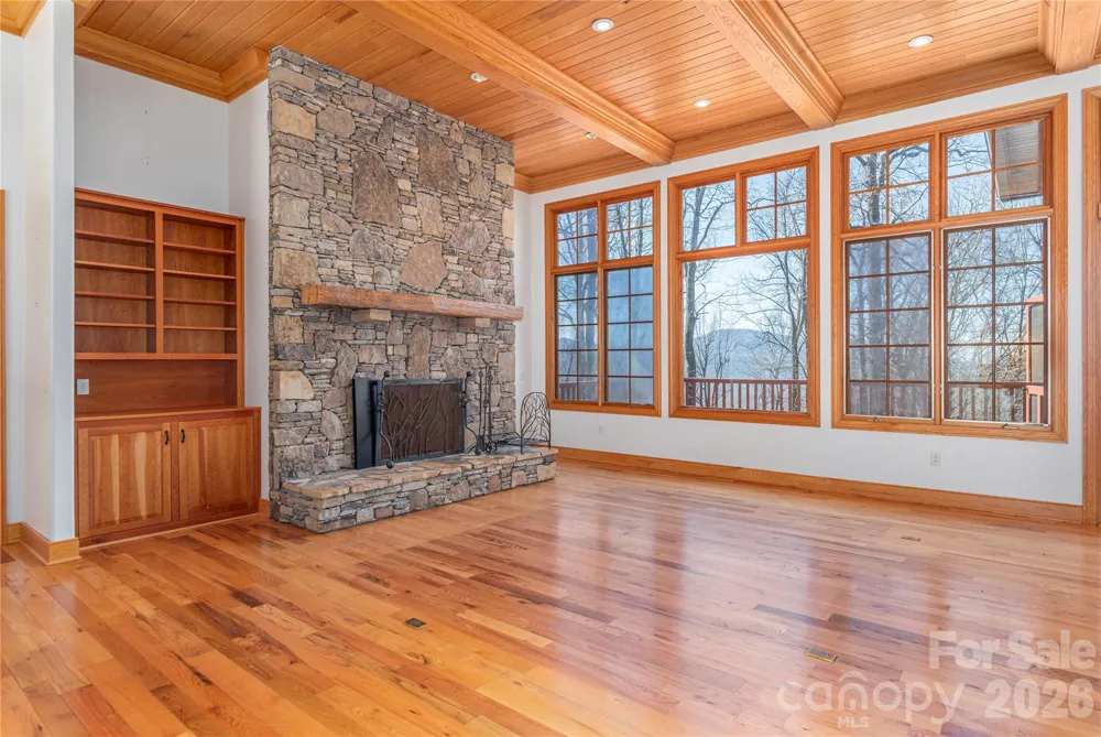 98 Flat Creek Road Fairview, NC 28730
