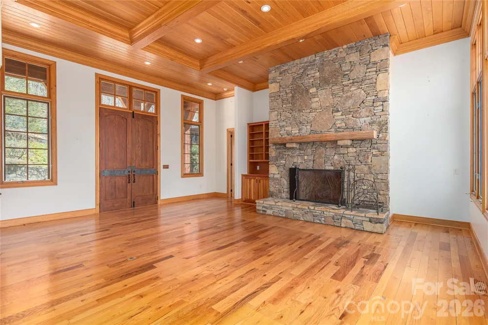 98 Flat Creek Road Fairview, NC 28730
