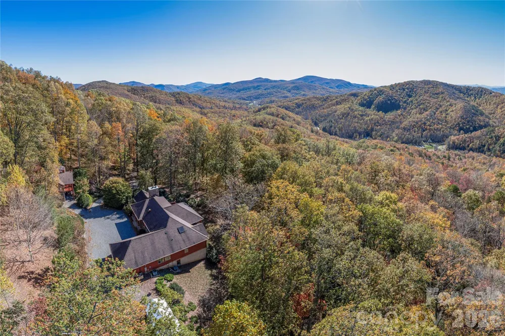 98 Flat Creek Road Fairview, NC 28730