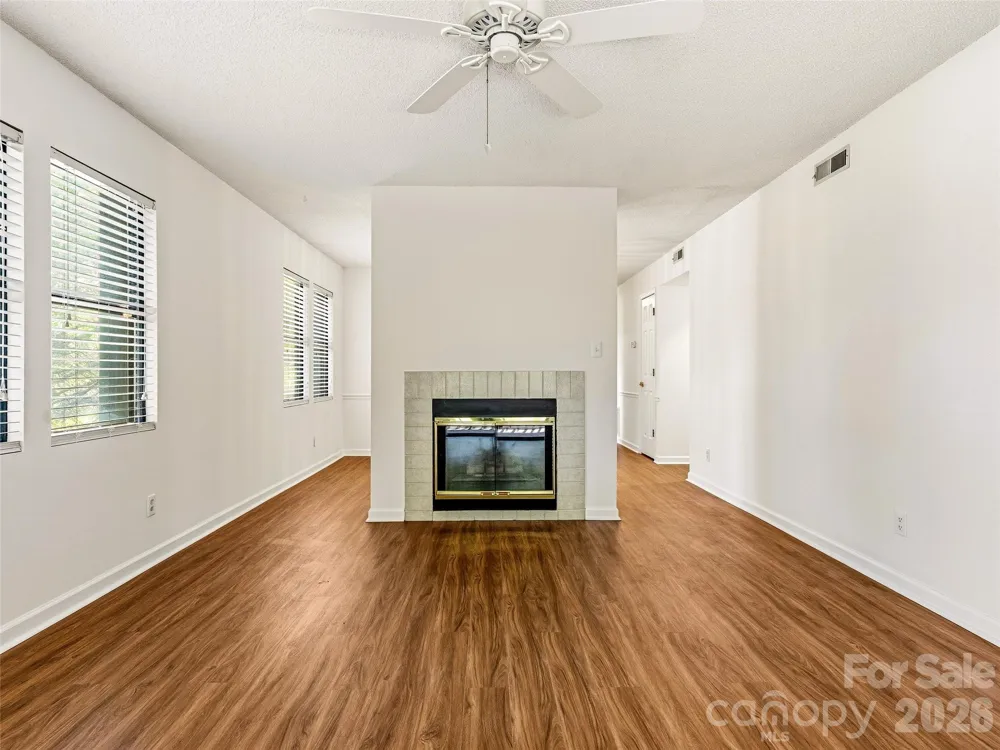 106 Abbey Circle Asheville, NC 28805