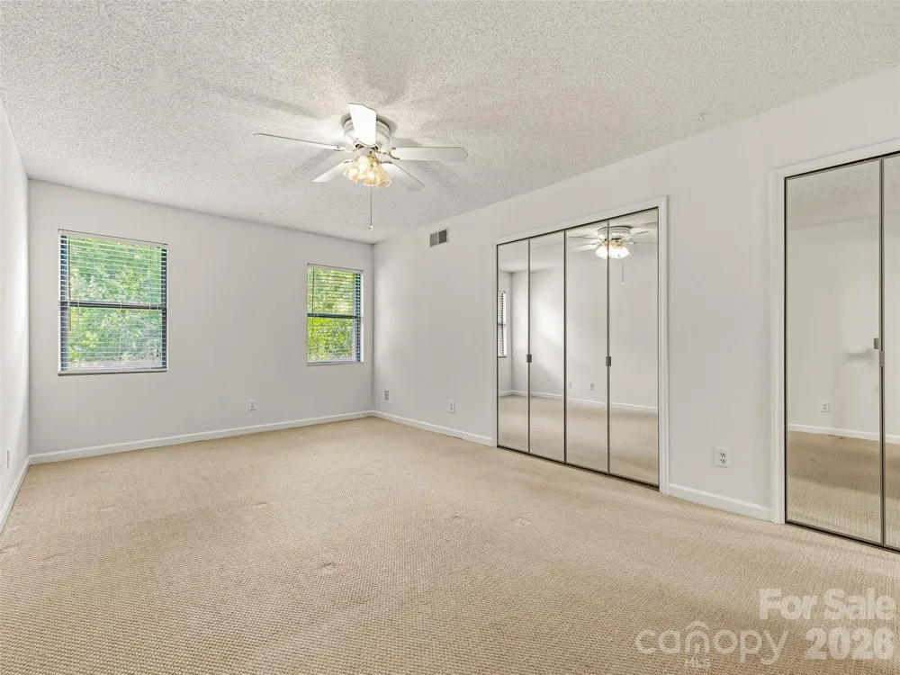 106 Abbey Circle Asheville, NC 28805