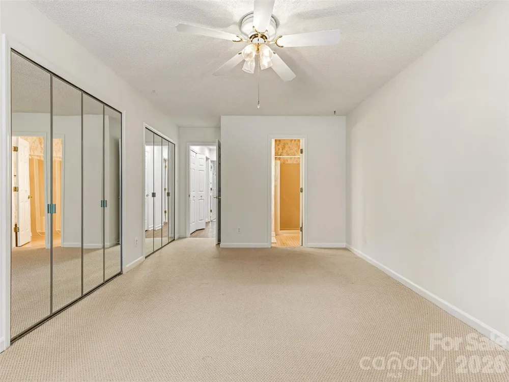 106 Abbey Circle Asheville, NC 28805