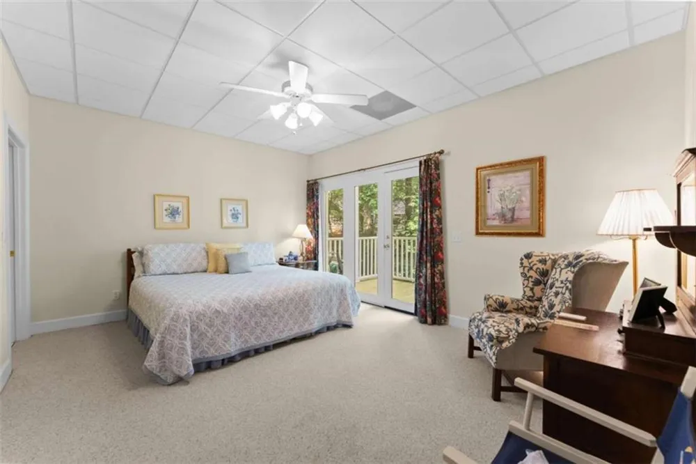 2200 Orchard Drive Clarkesville, GA 30523