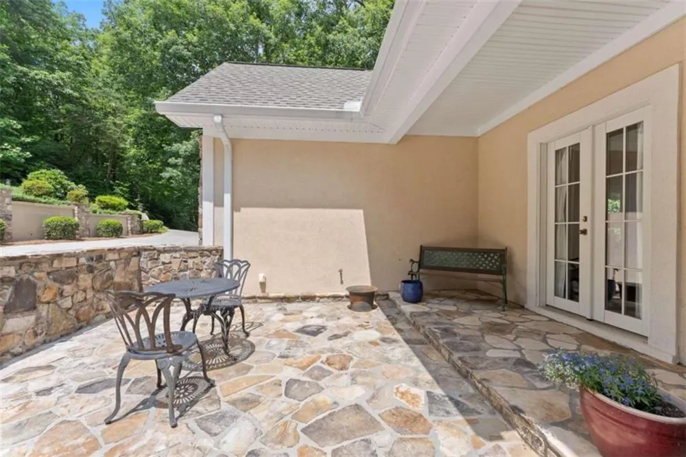 2200 Orchard Drive Clarkesville, GA 30523