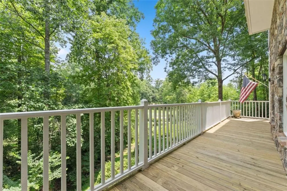 2200 Orchard Drive Clarkesville, GA 30523