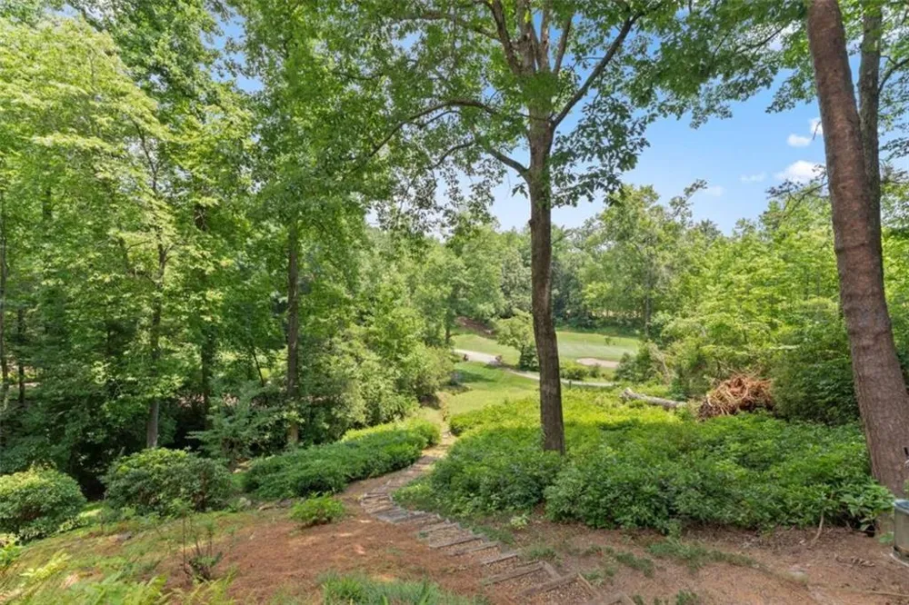 2200 Orchard Drive Clarkesville, GA 30523