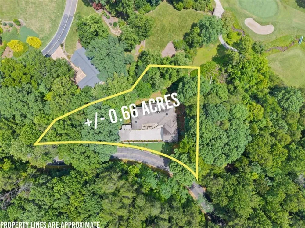 2200 Orchard Drive Clarkesville, GA 30523