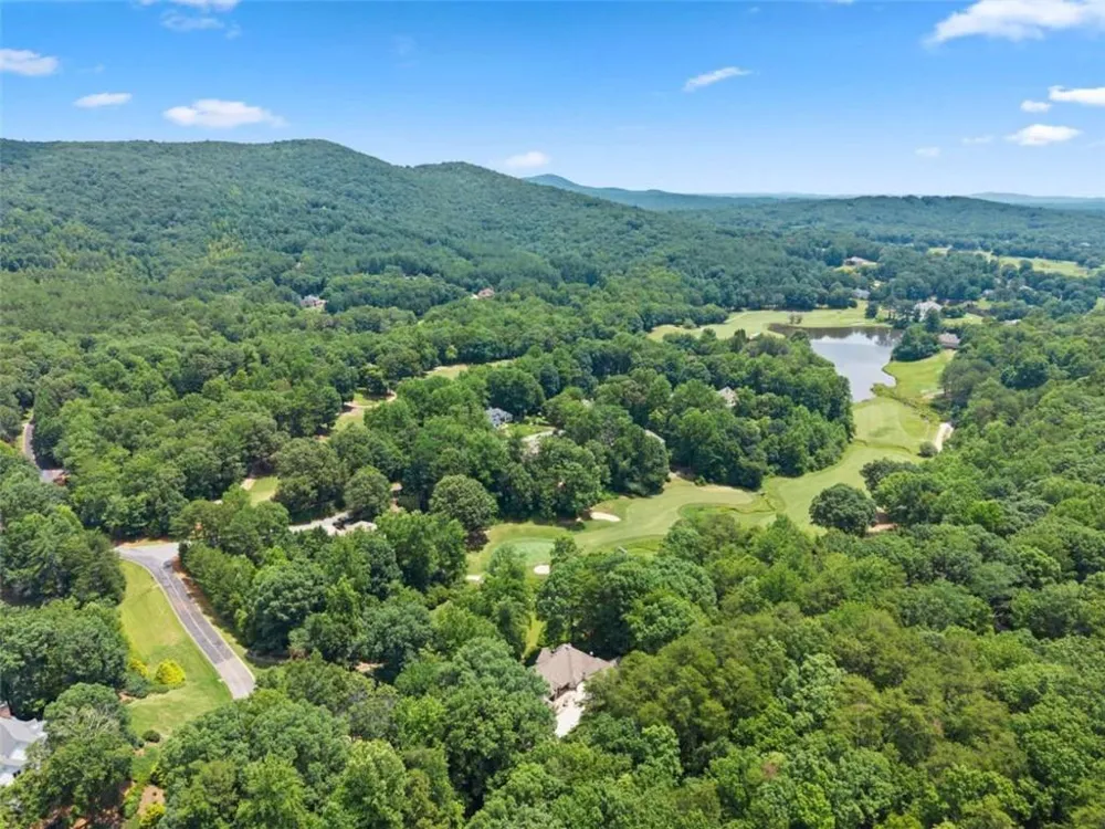 2200 Orchard Drive Clarkesville, GA 30523